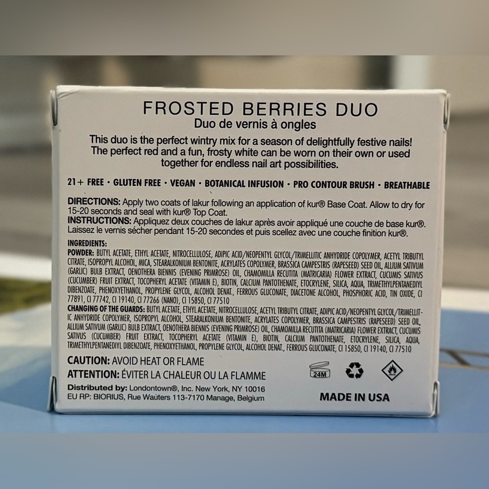 Londontown Frosted Berries Duo For a season of festive nails 12 ml/.4 fl oz each - Picture 3 of 4